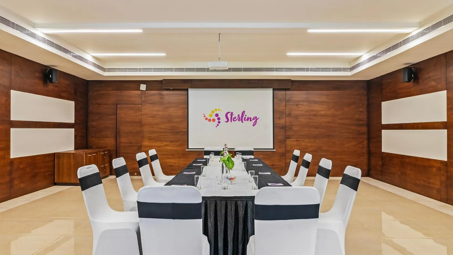 Sterling Wayanad Hotel Sultan Bathery