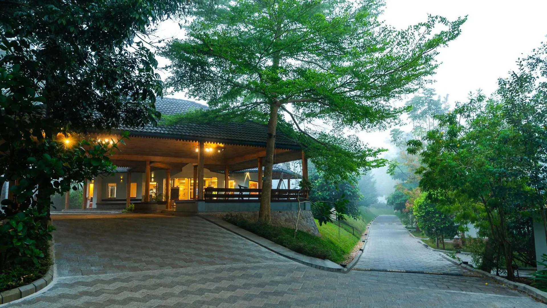 Sterling Wayanad Hotel Sultan Bathery
